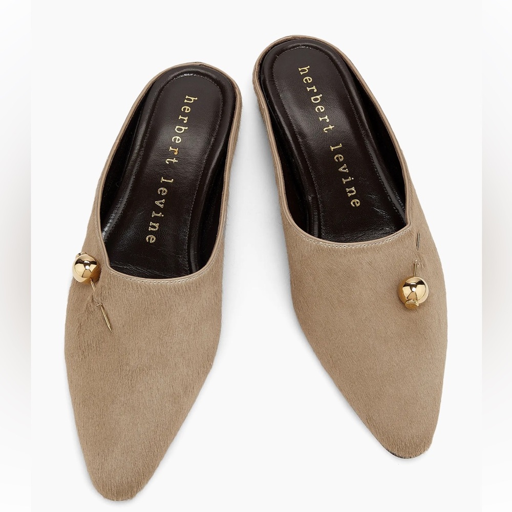 Chic Tan Mules with Gold Detail - Picture 4 of 6